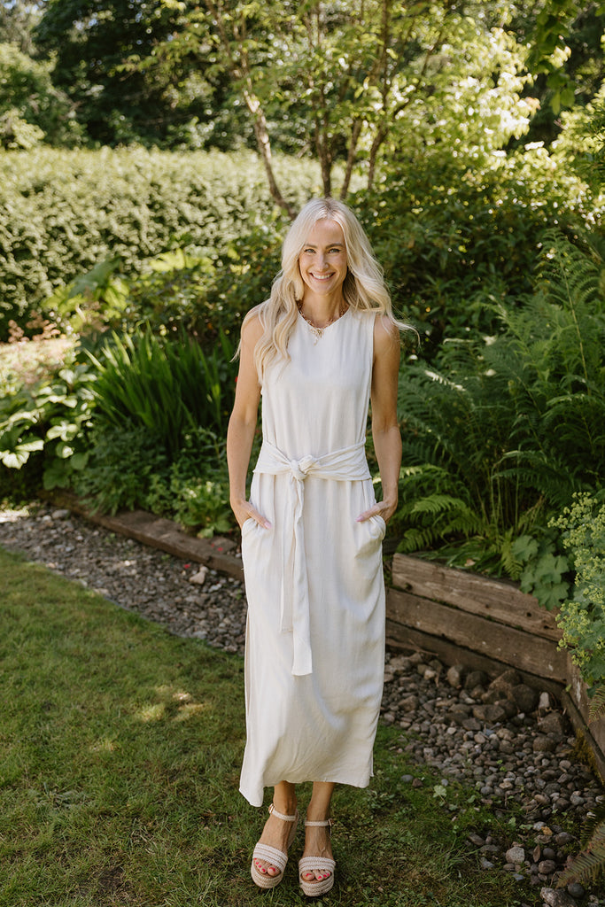 Classic Linen Dress With Smocked Back - Oat