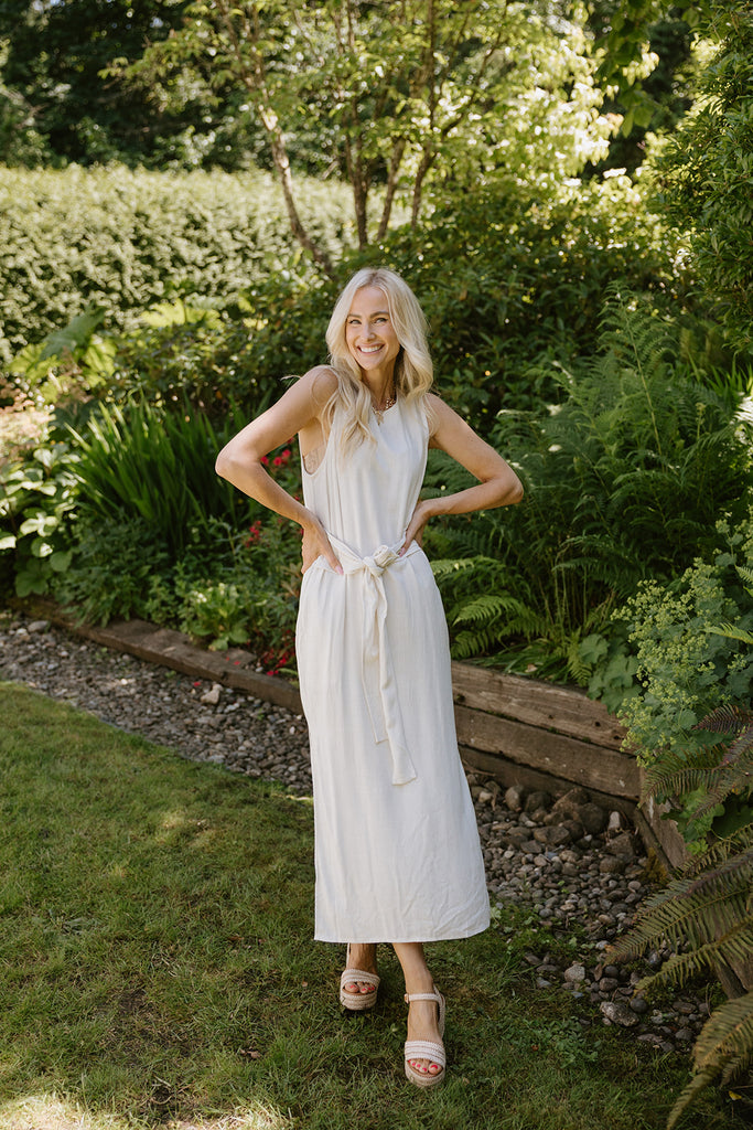 Classic Linen Dress With Smocked Back - Oat