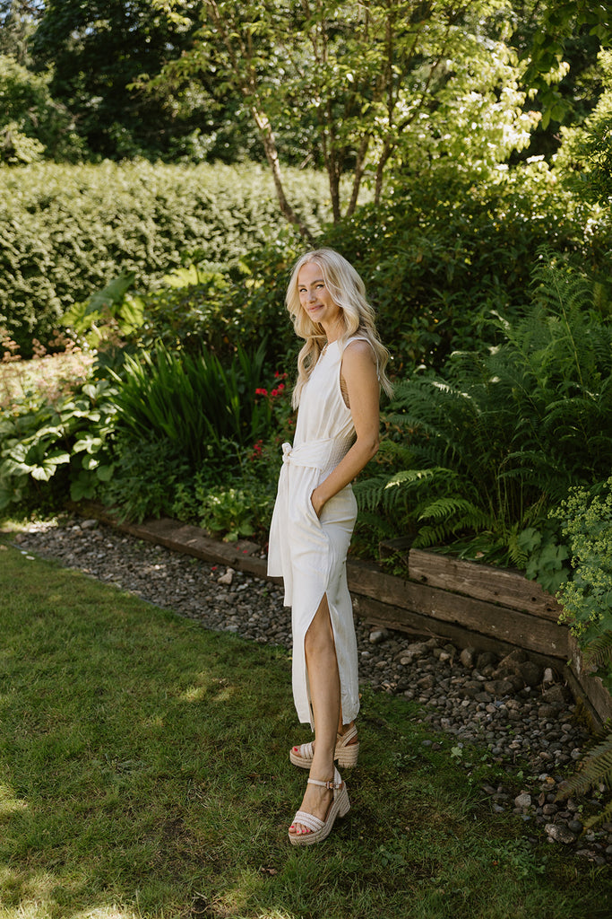 Classic Linen Dress With Smocked Back - Oat