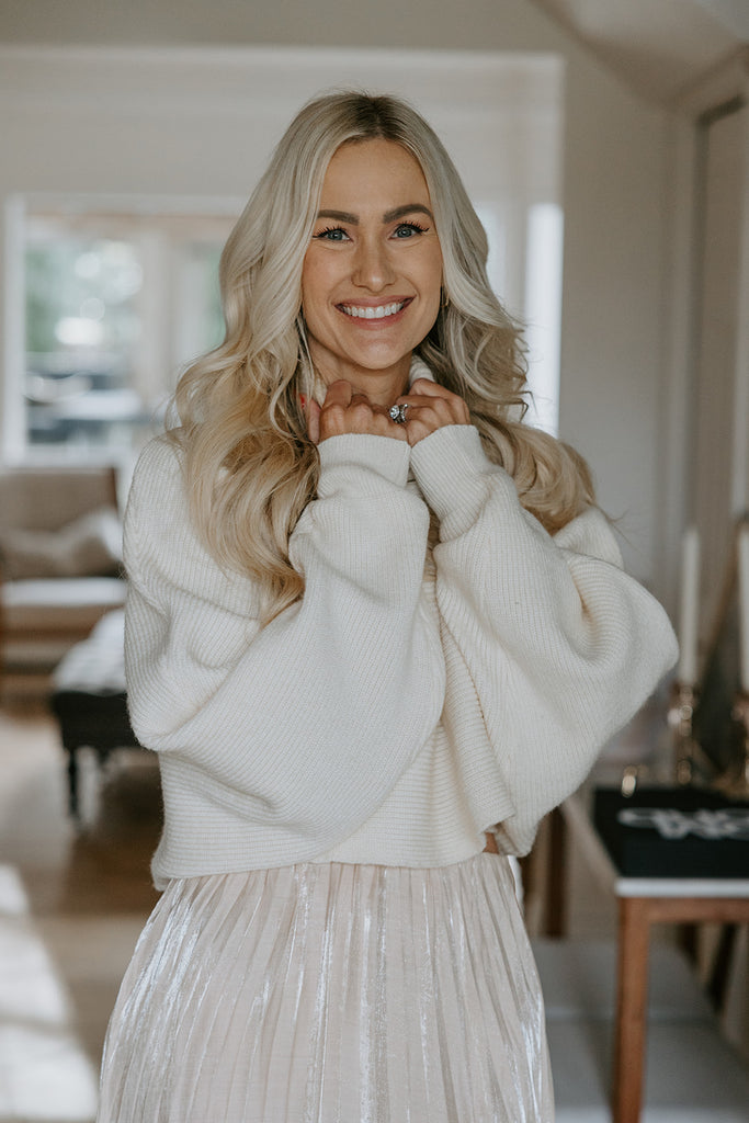 Crop Turtleneck - Cream