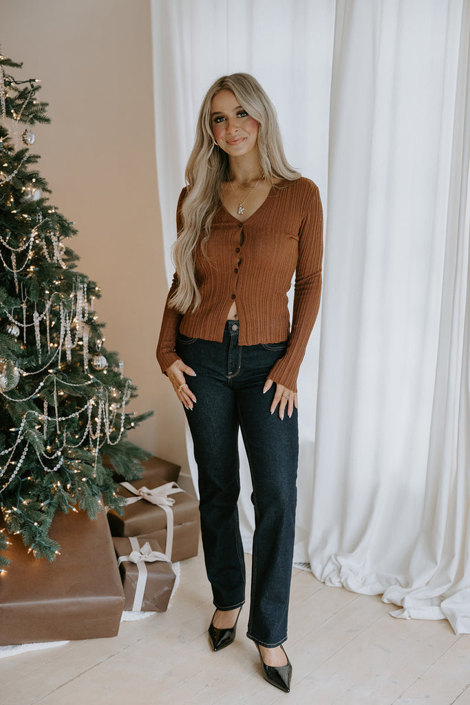Lightweight Collared Button Knit - Chestnut