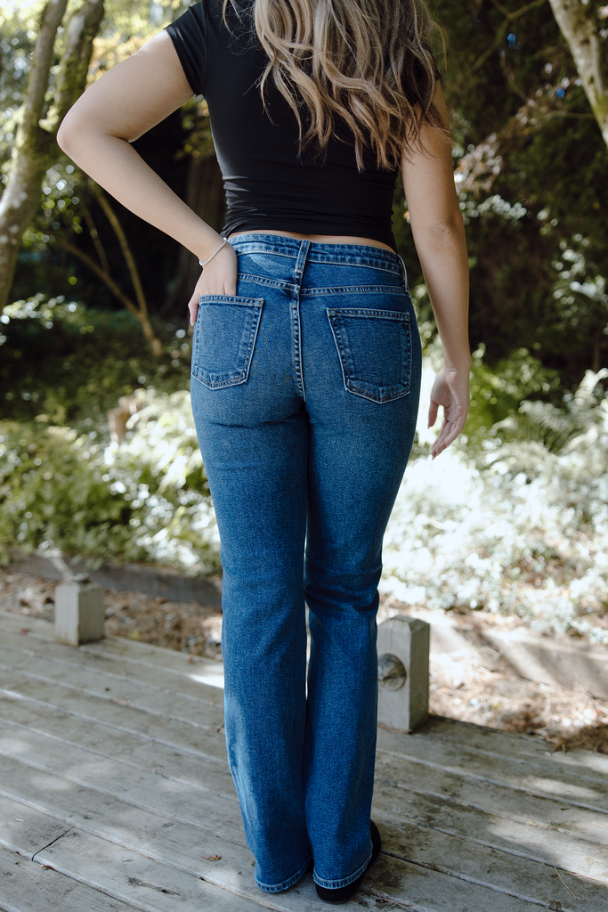 Stovepipe Straight - Dark Denim