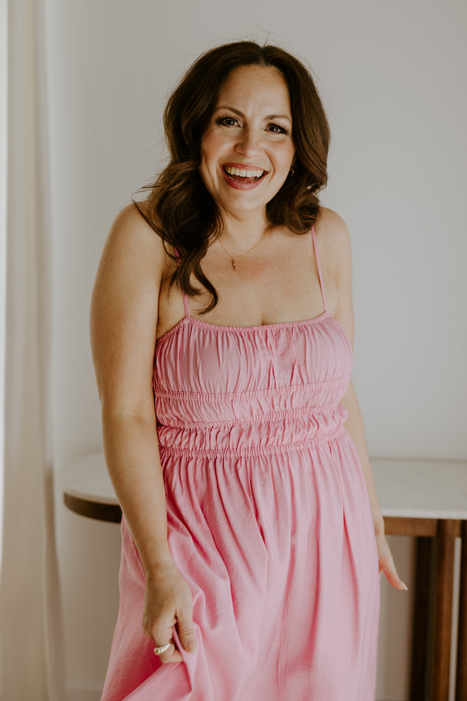 Lightweight Ruched Top Midi Dress - Pink