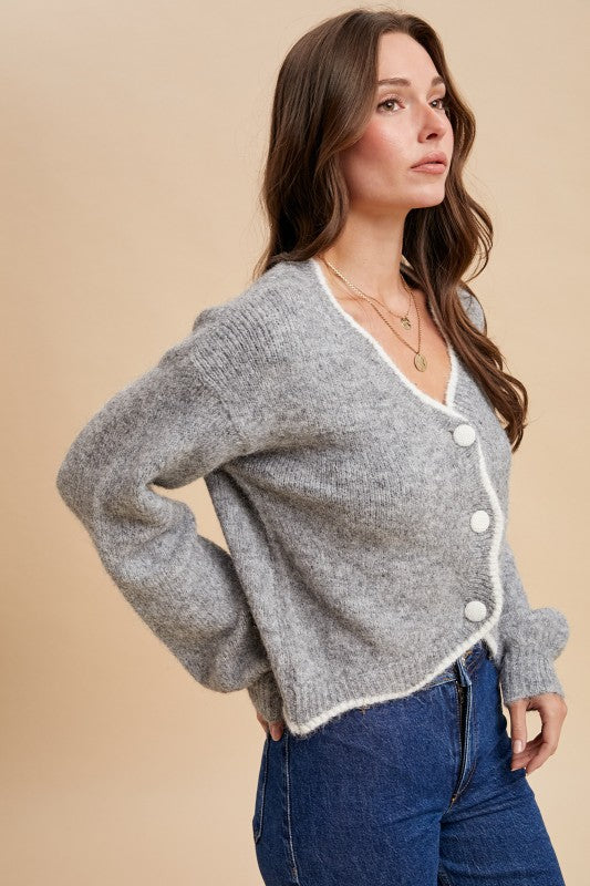 Scalloped Sweater With White Trim - Grey