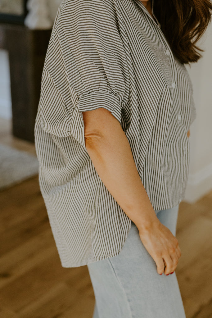Oversized Striped Shirt - Black