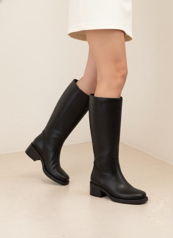 Square Toe Classic Boot - Black