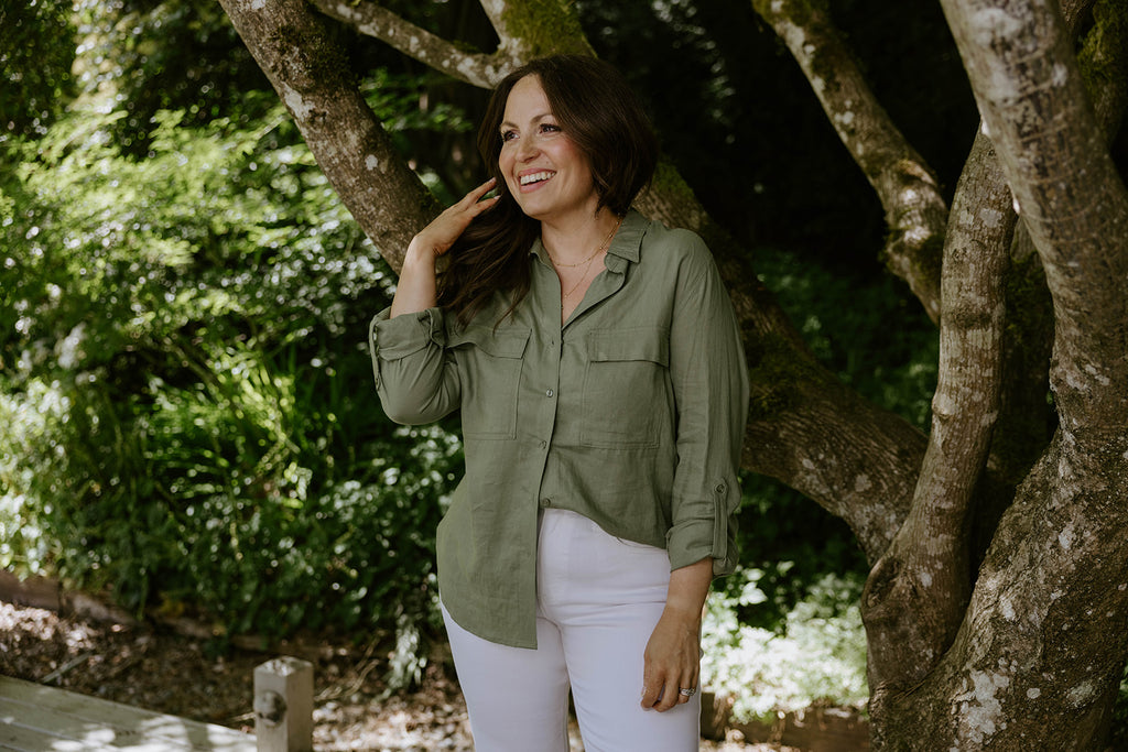 Classic Linen Button up - Olive