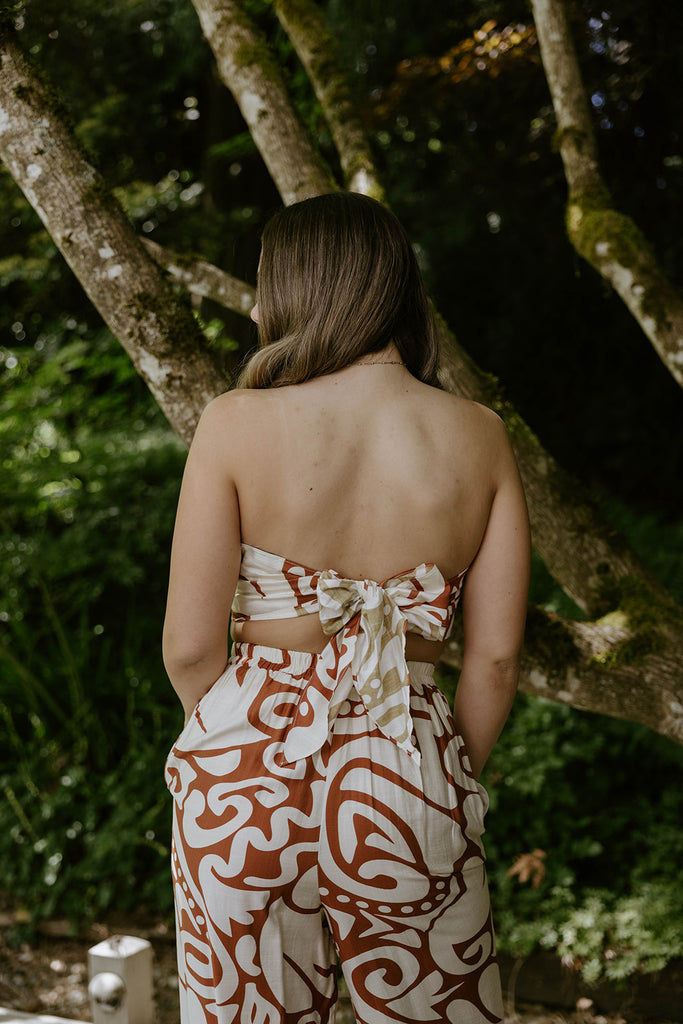 Abstract Print Top & Flowy Pant Set - Brown