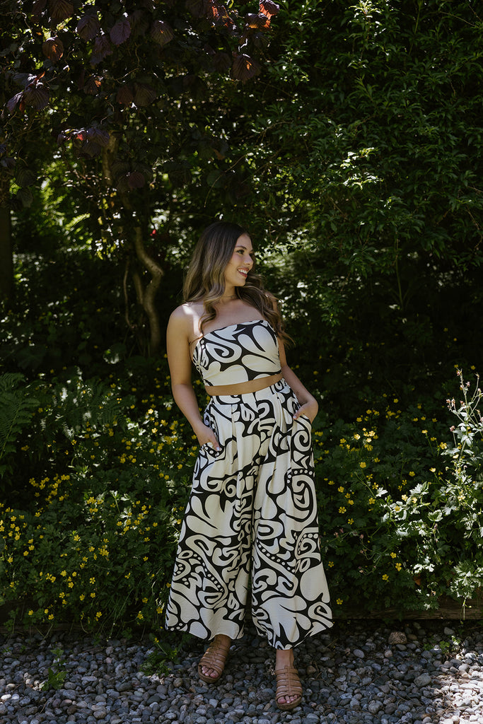 Abstract Print Top & Flowy Pant Set - Black