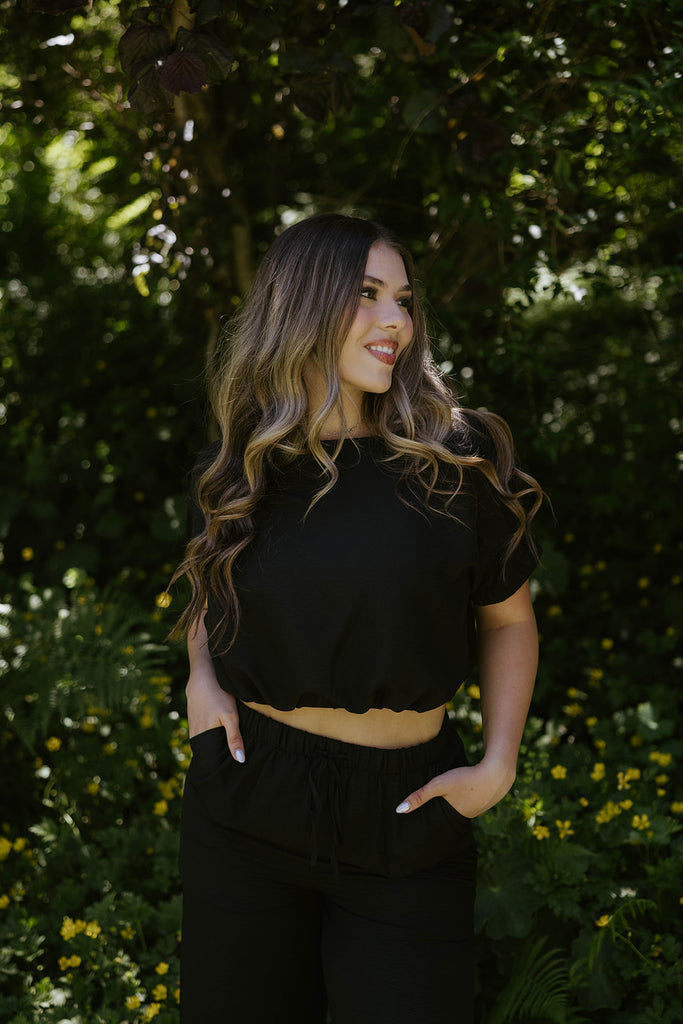 Top & Flowy Pant Casual Set - Black