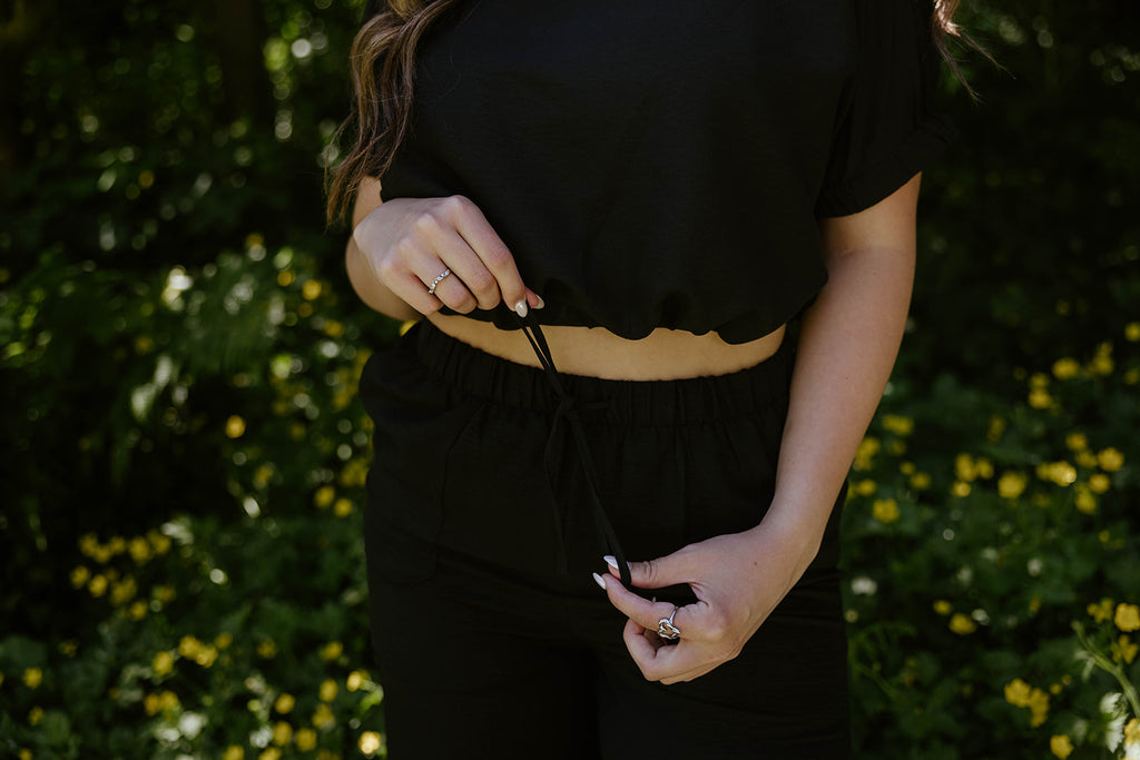 Top & Flowy Pant Casual Set - Black