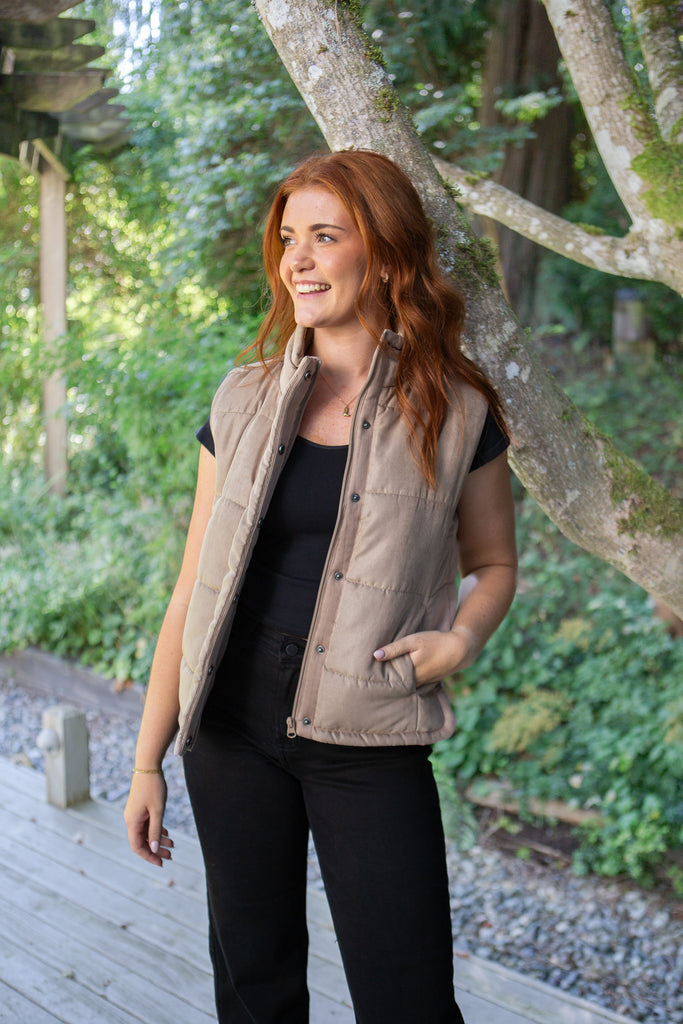 The Payton Vest - Mocha