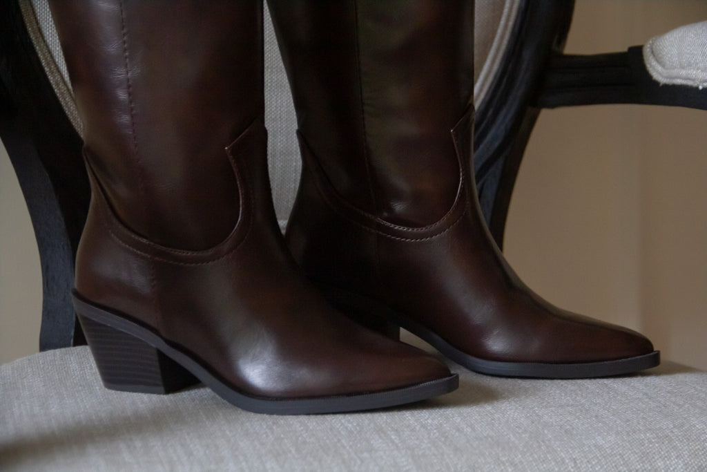 The New Cowgirl Boot - Brown