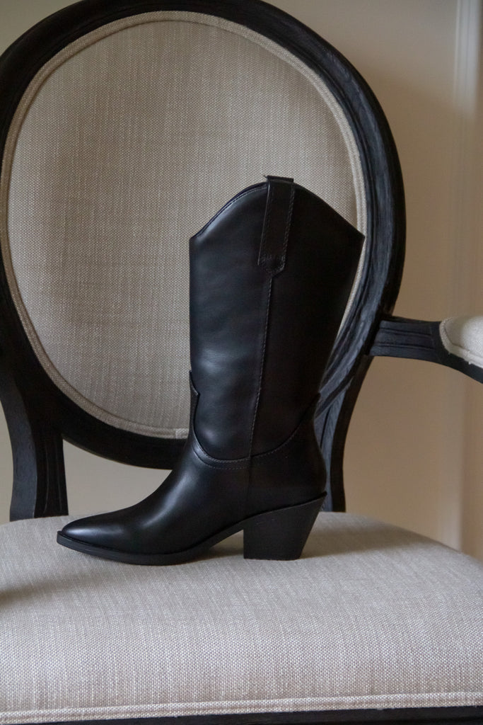 The New Cowgirl Boot - Black