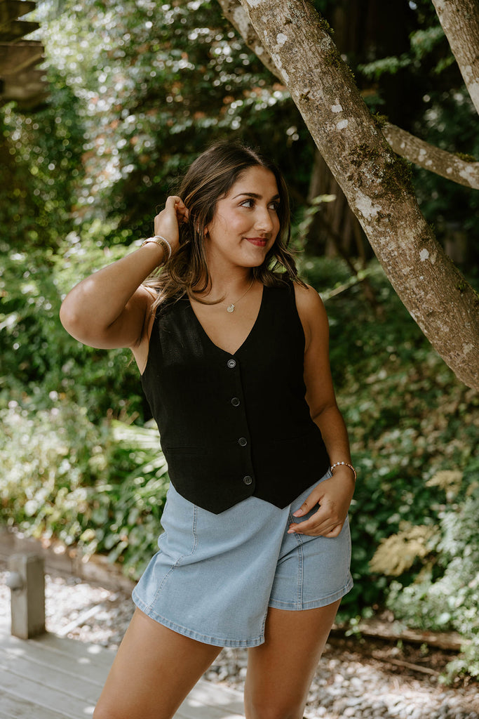 Button Up Vest - Black