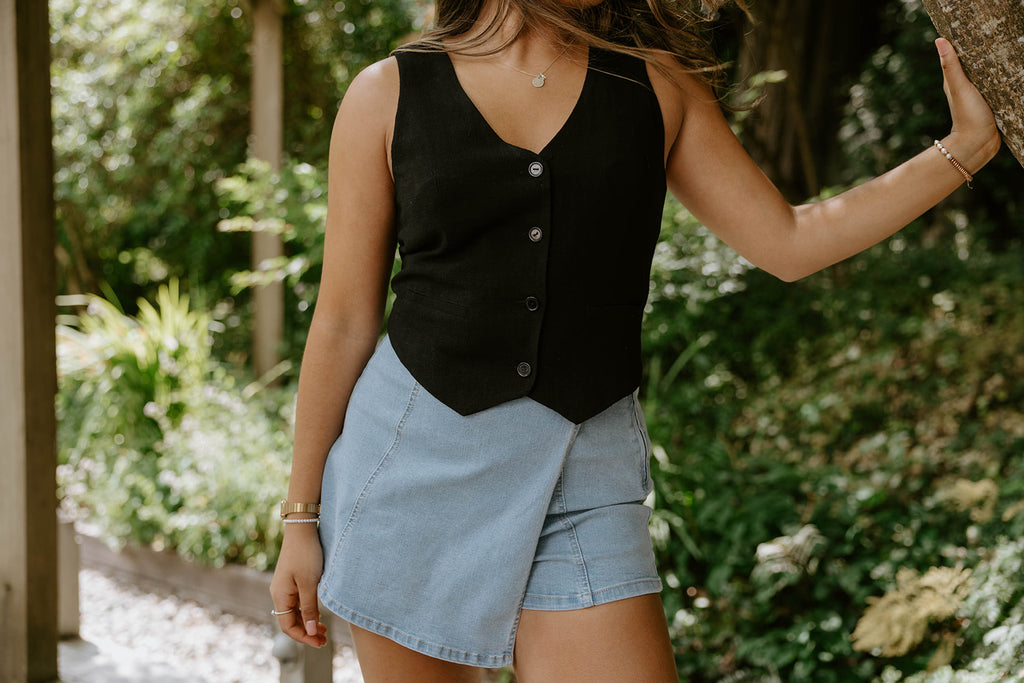 Button Up Vest - Black
