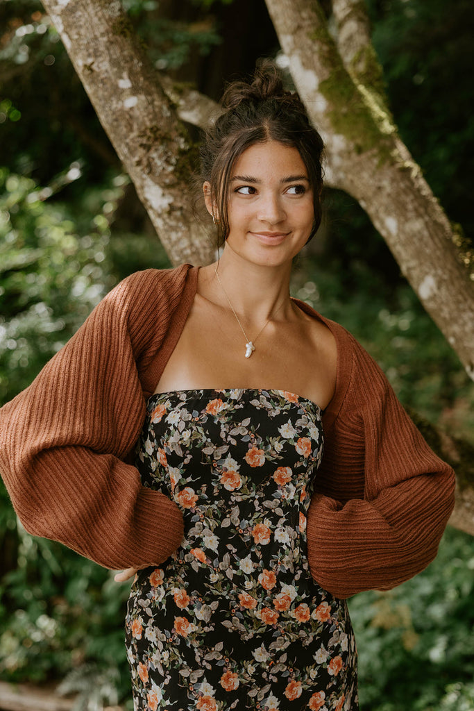 The Cropped Ballet Shrug - Brown