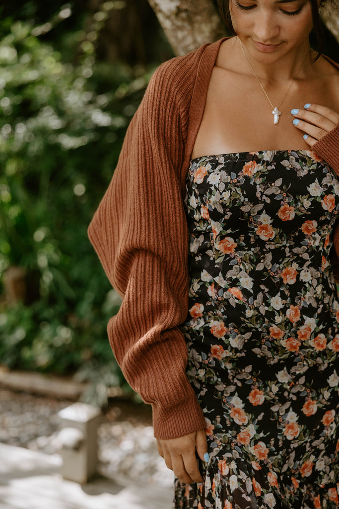 The Cropped Ballet Shrug - Brown