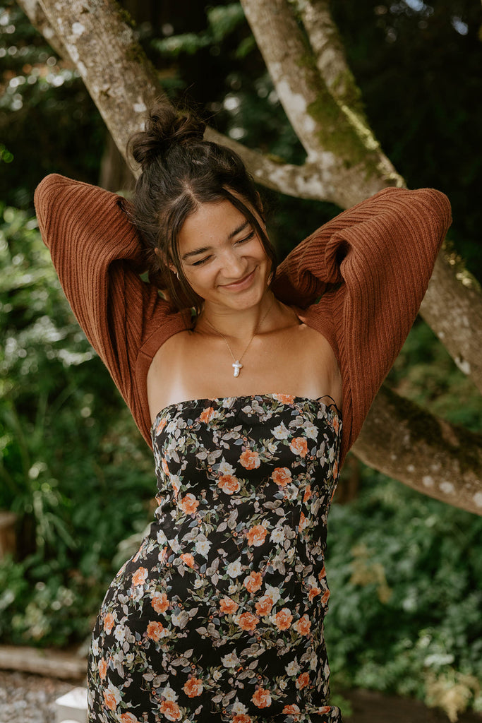 The Cropped Ballet Shrug - Brown
