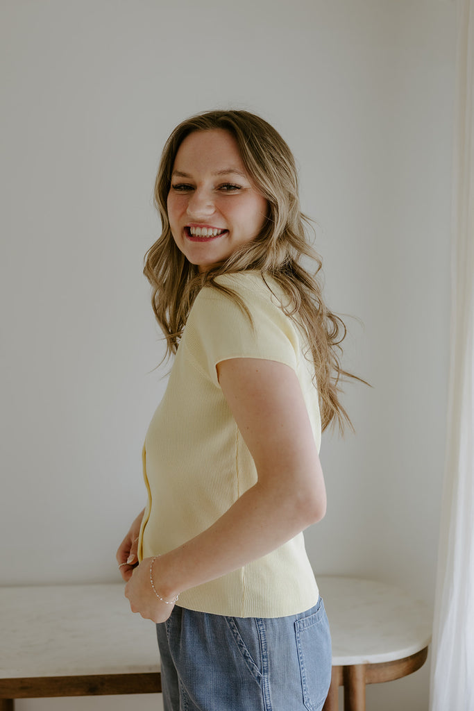 Short Sleeve Classic Cardi - Yellow