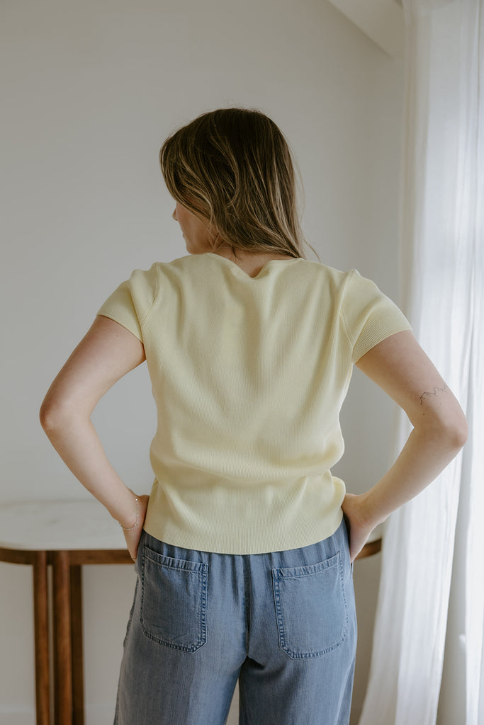 Short Sleeve Classic Cardi - Yellow