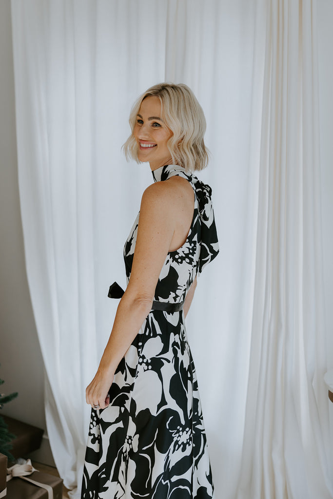 Mock Neck Sleeveless Maxi