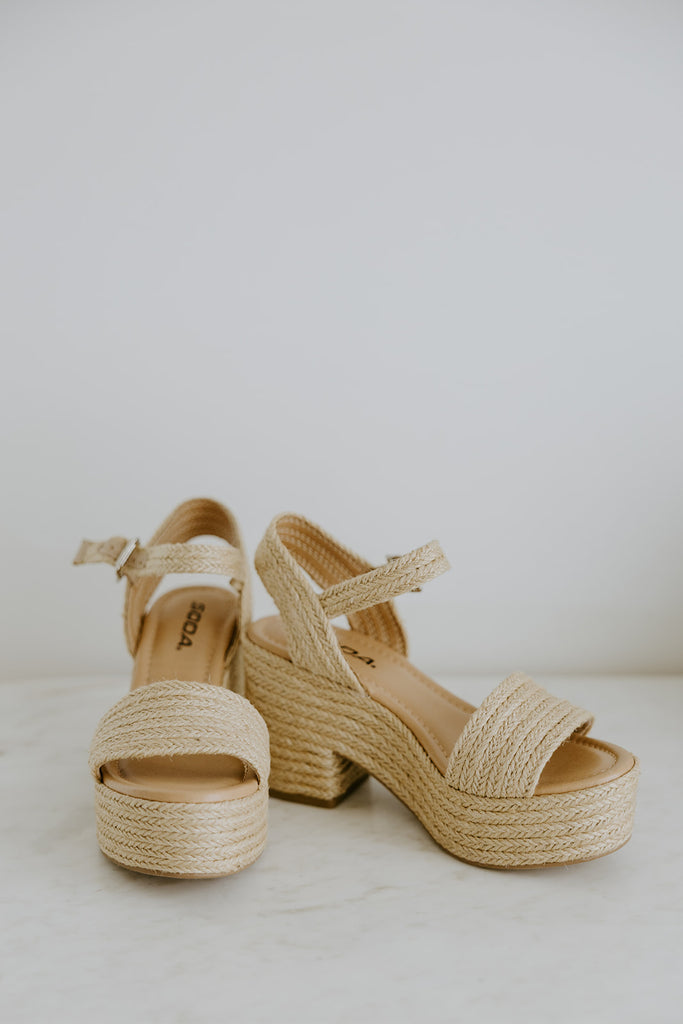 Castle Sandal - Natural