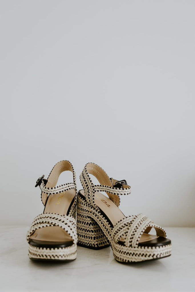 Woven Block Heel Sandal - Black