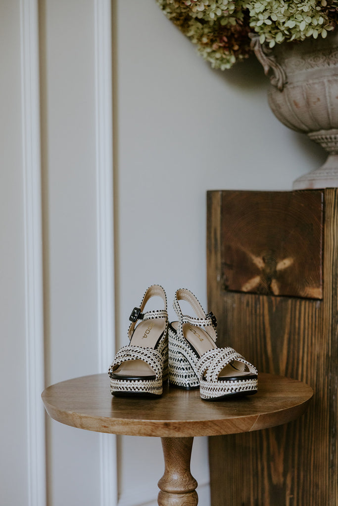 Woven Block Heel Sandal - Black