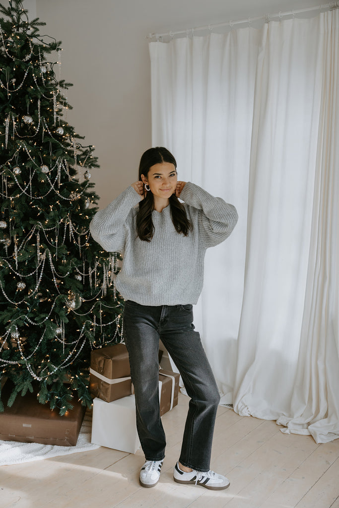 Classic Knit Sweater - Heather Grey