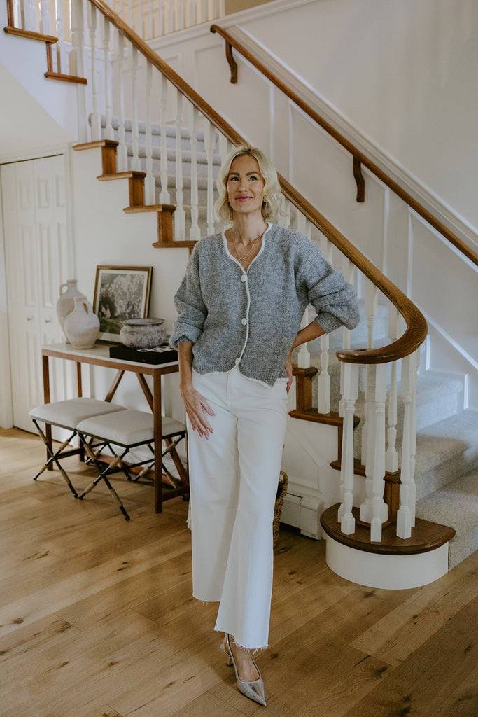 Scalloped Sweater With White Trim - Grey