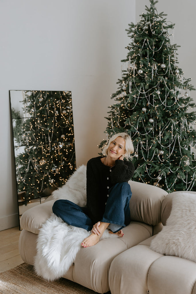 Super Soft, Super Plush Cardigan - Black