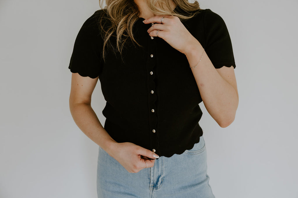 Scalloped Short Sleeve Cardigan - Black
