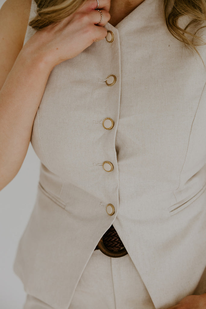 The Elevated Linen Vest - Oatmeal