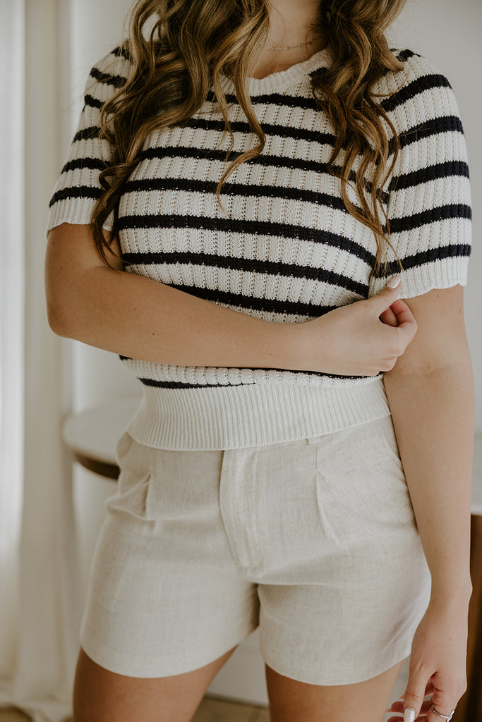Linen Shorts with Pockets - Oat