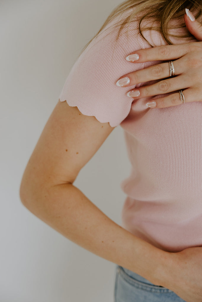 Scalloped Short Sleeve Cardi - Pink