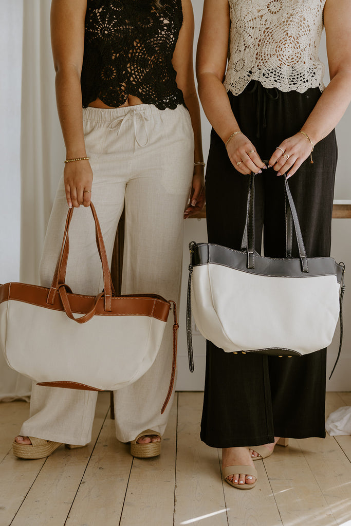 The Canvas Tote - Tan
