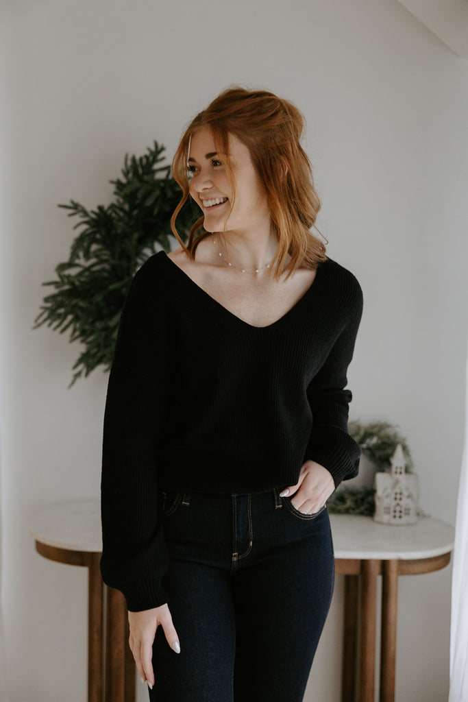 Back Bow V-Neck Sweater - Black