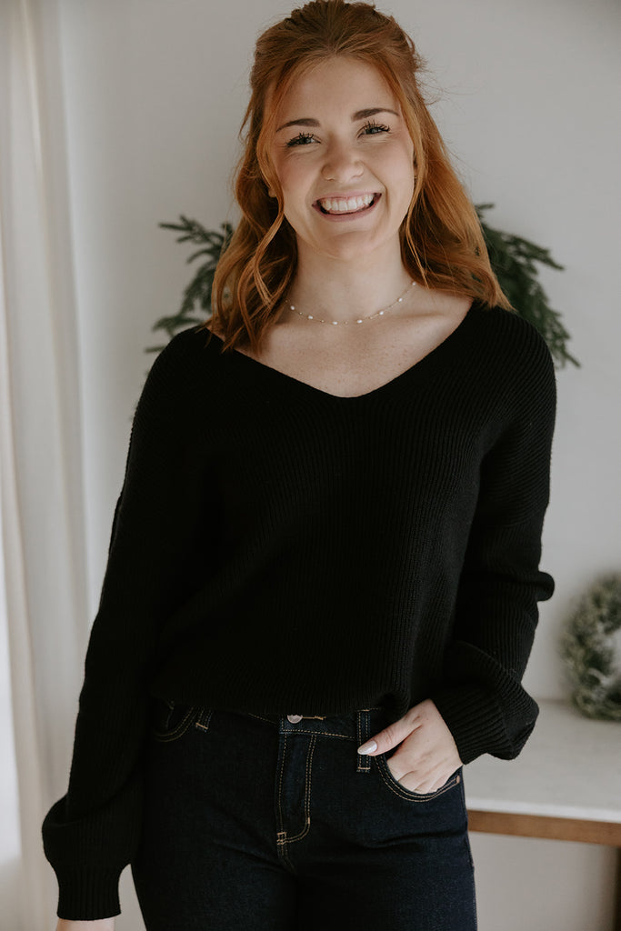 Back Bow V-Neck Sweater - Black