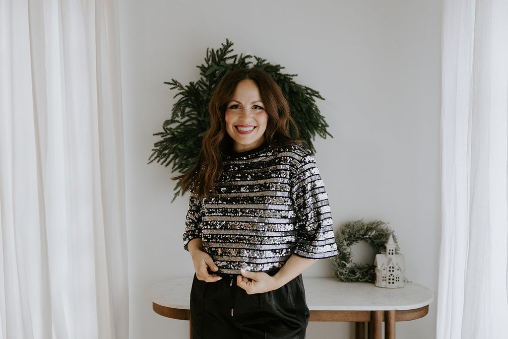 Crop Sequin Tee - Black/Silver