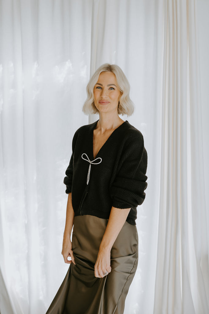 The Holiday Cardigan - Black