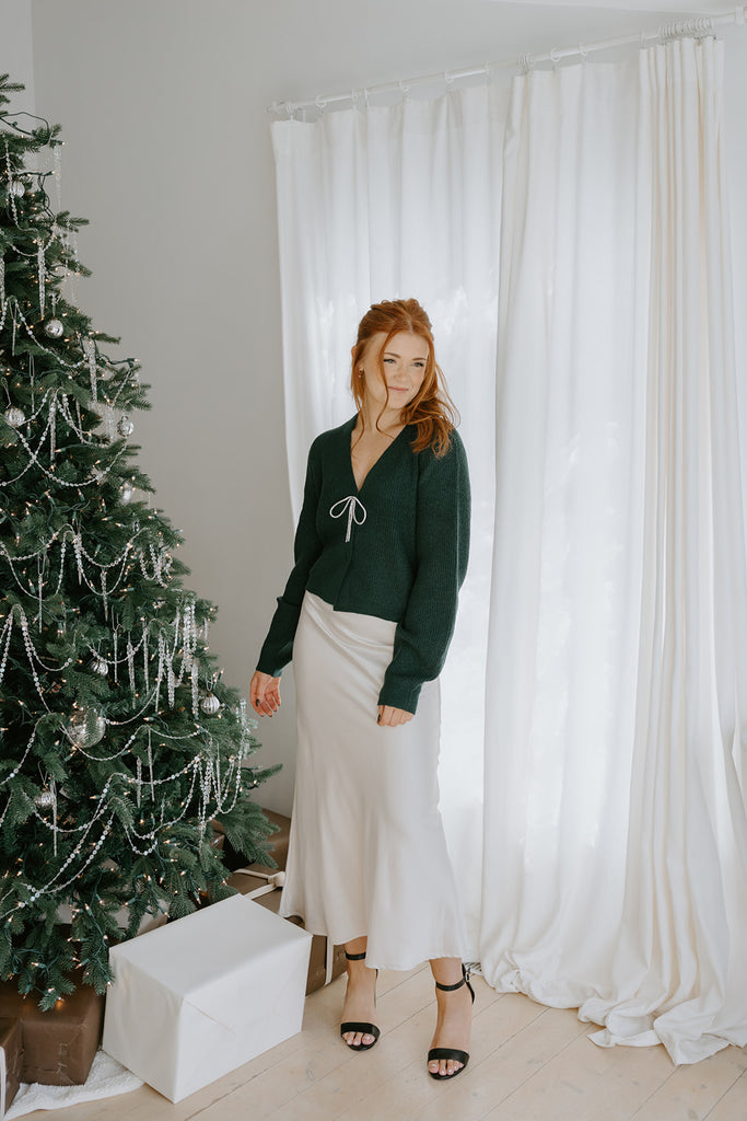 The Holiday Cardigan - Green