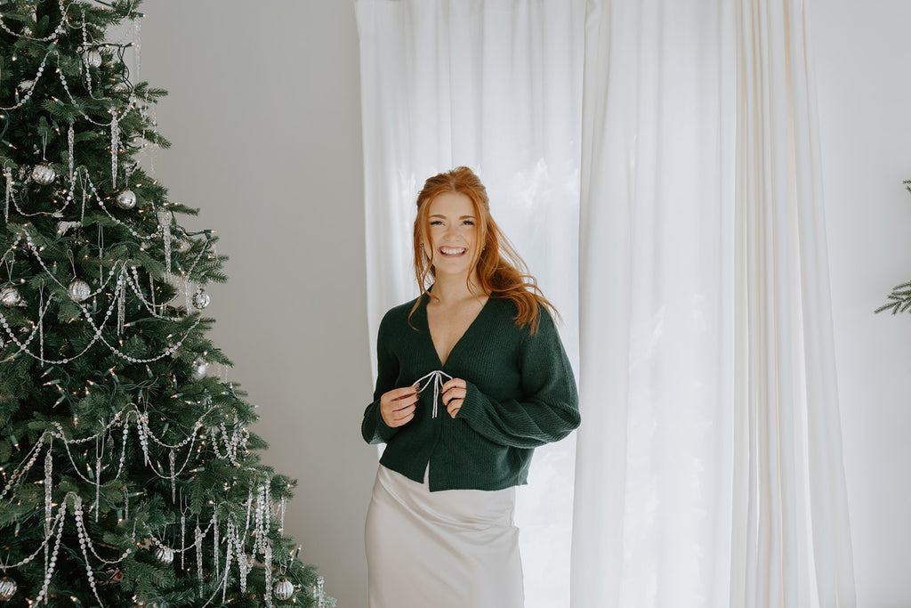 The Holiday Cardigan - Green