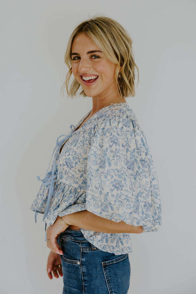 Puff Sleeve Front Tie Floral Top