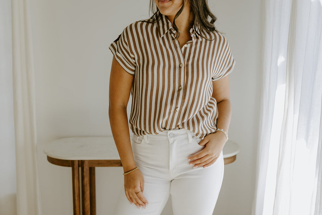 Lightweight Short Sleeve Stripe Shirt - Brown