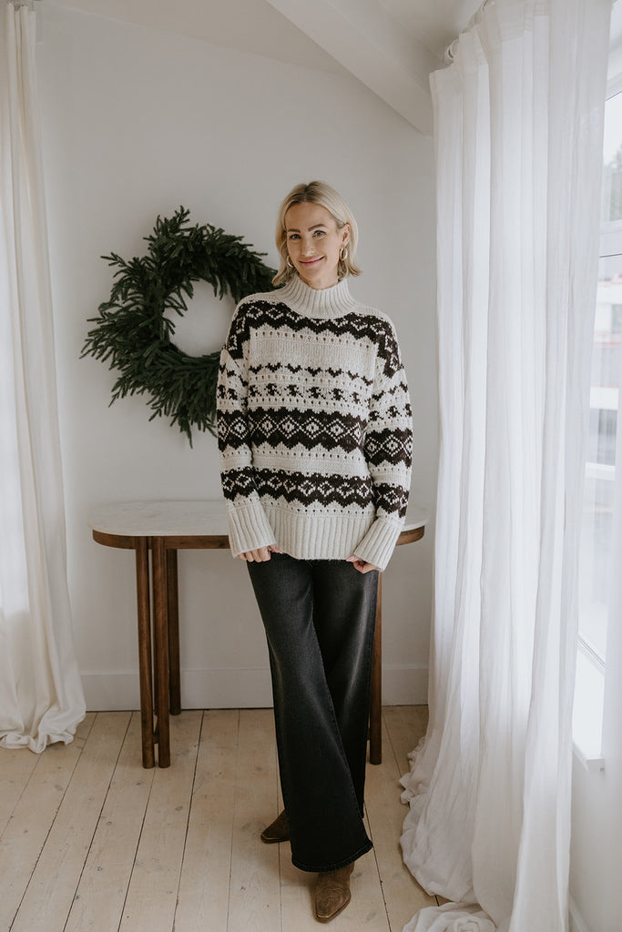 High Neck Winter Pullover - Torte
