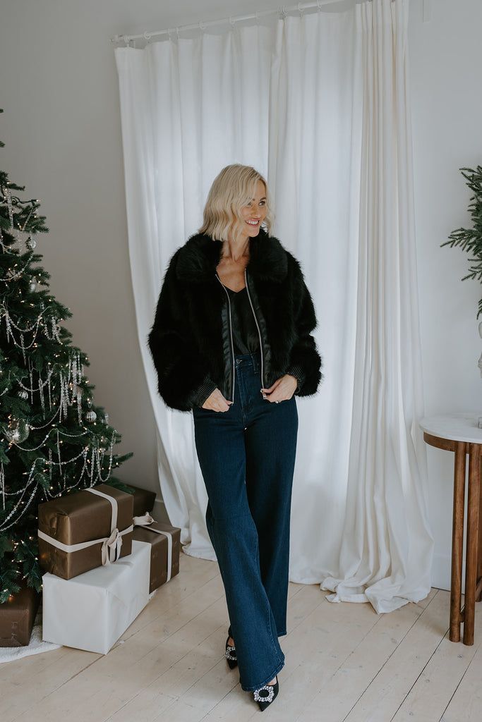 Cozy Luxe Faux Fur Jacket - Black