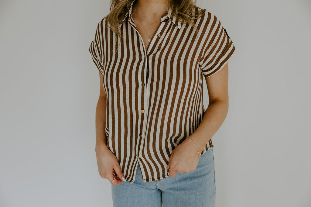 Lightweight Short Sleeve Stripe Shirt - Brown