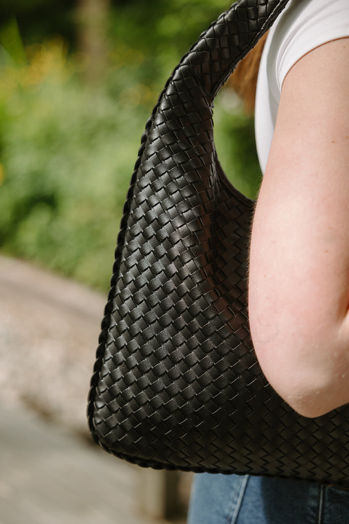 Woven Crescent Bag - Black