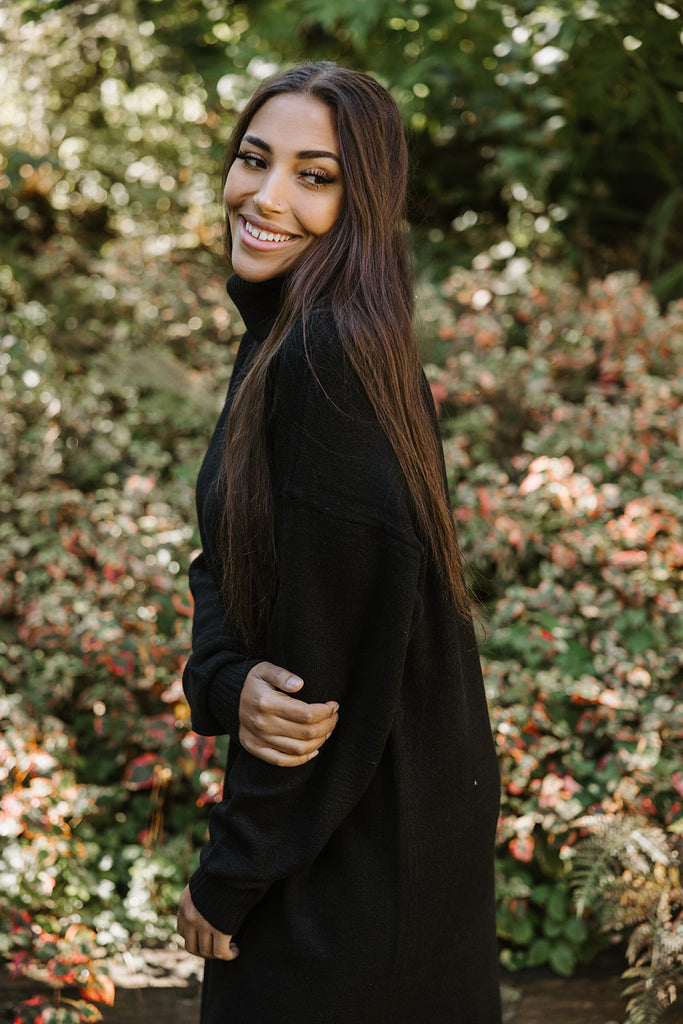 Long Knit Turtleneck Sweater Dress - Bla